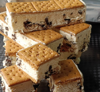 Coffee Crumble Graham Bar